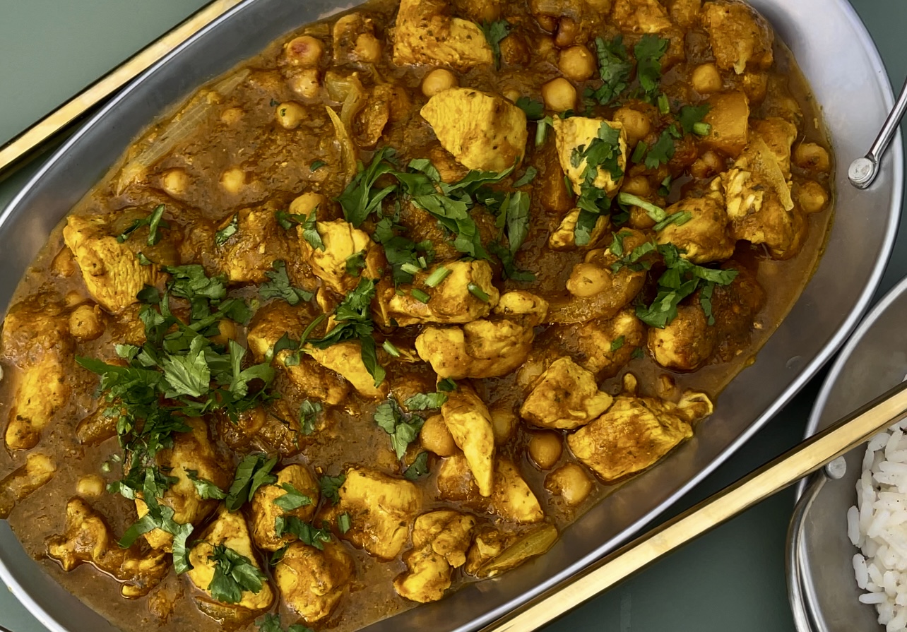 Healthy and easy chicken curry